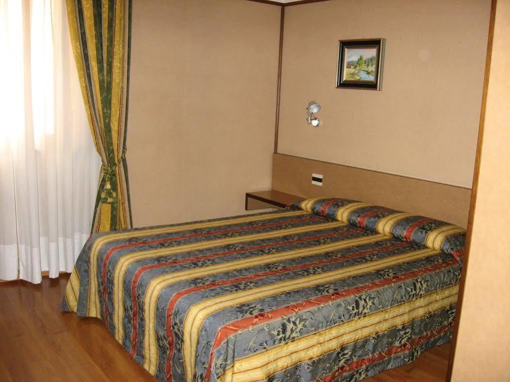 Hotel Plaza San Martino Siccomario Eksteriør bilde